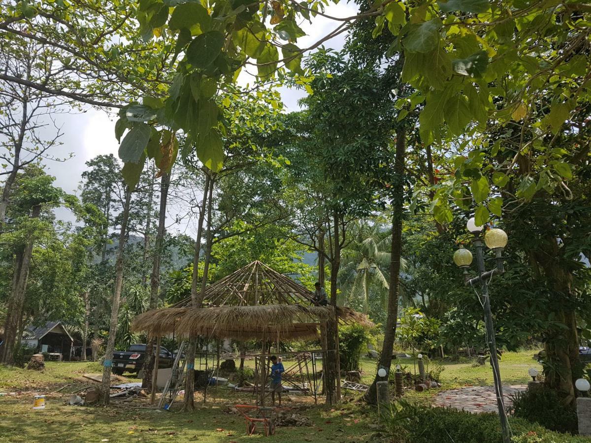 Hôtel ฺbay Yard Hut à Koh Chang Extérieur photo