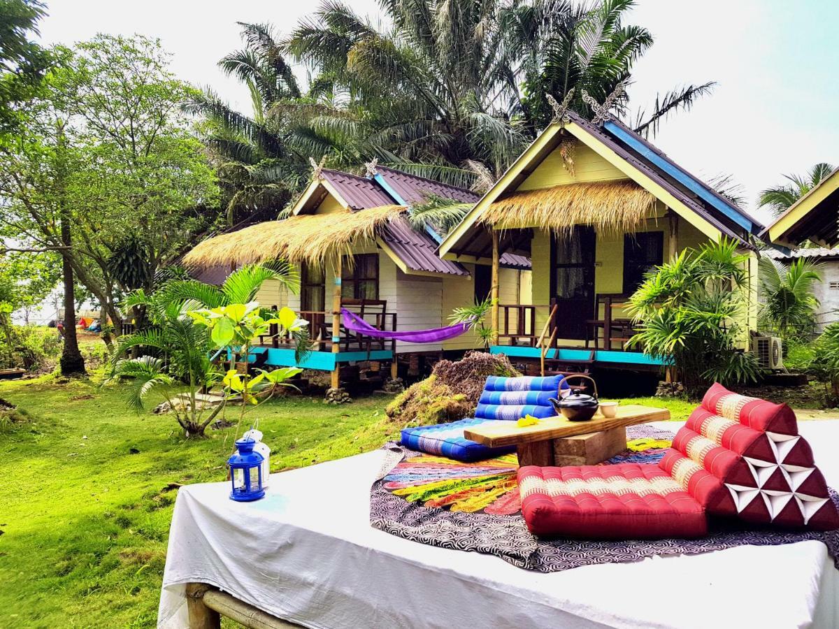 Hôtel ฺbay Yard Hut à Koh Chang Extérieur photo